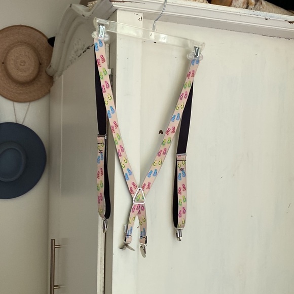 Buckle Down - Picture 3 of 4